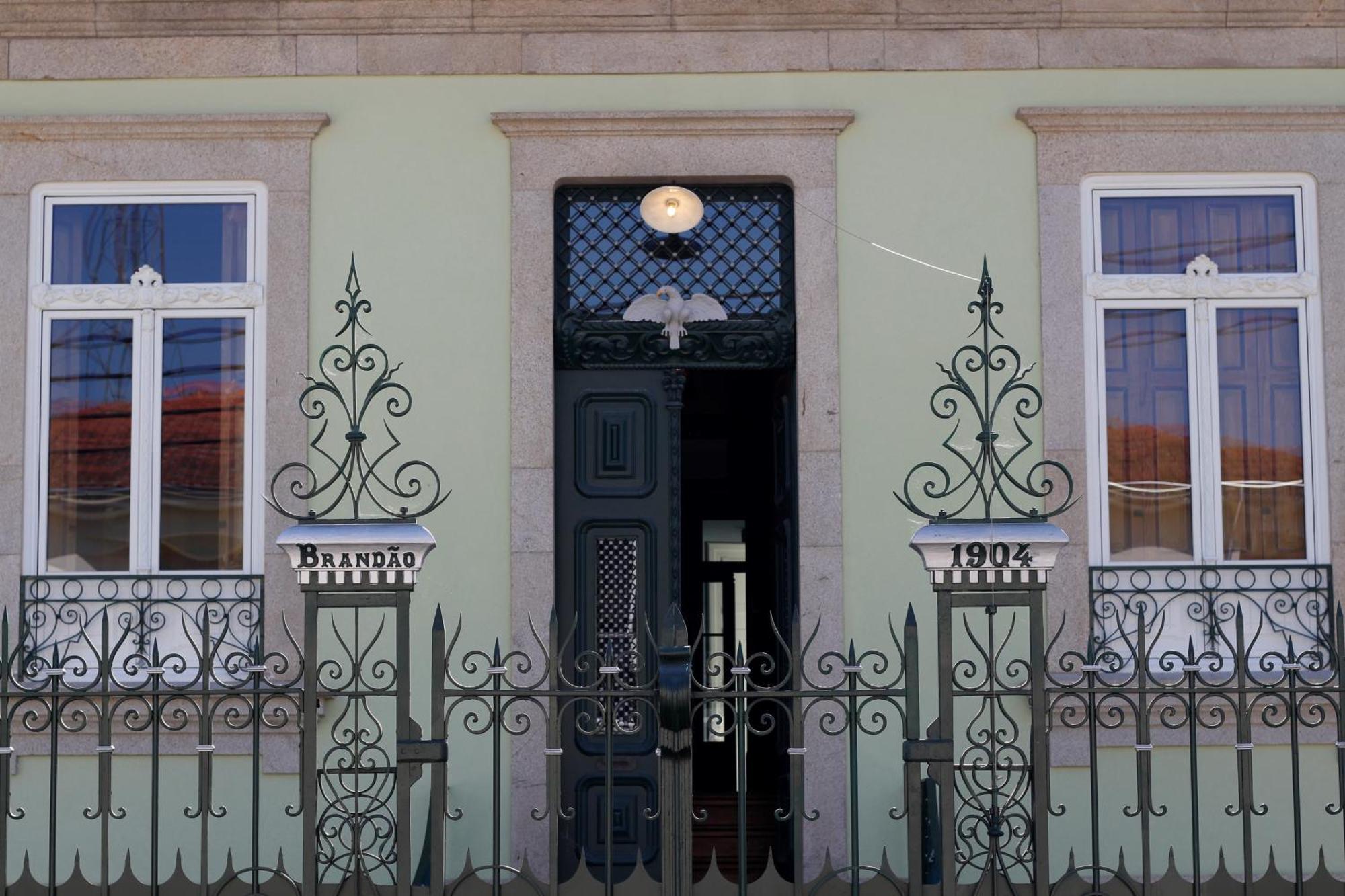 Casa Brandao Hotel Vale de Cambra Exterior photo